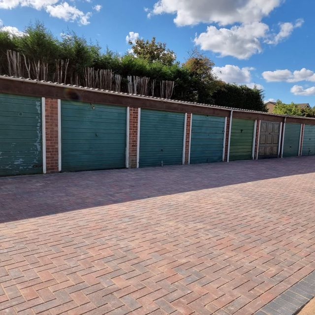 block paved driveway
