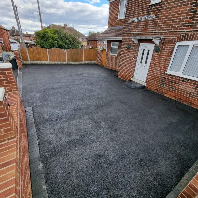 tarmac driveway